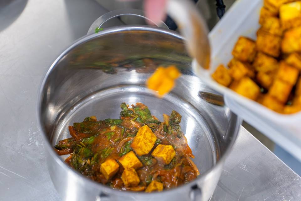 Slow cooking pot