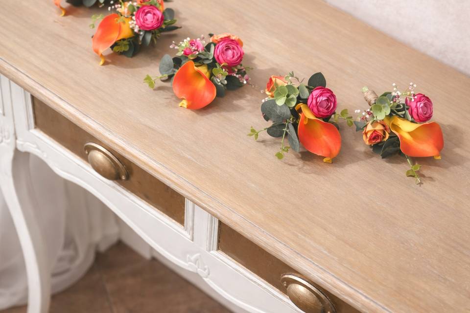 Artificial buttonholes