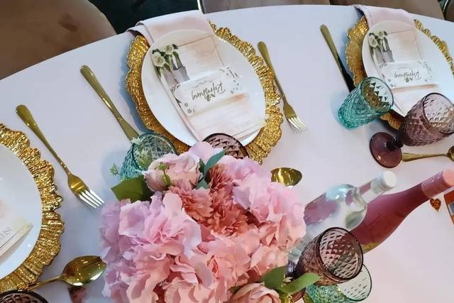 Elegant Wedding Tablescape