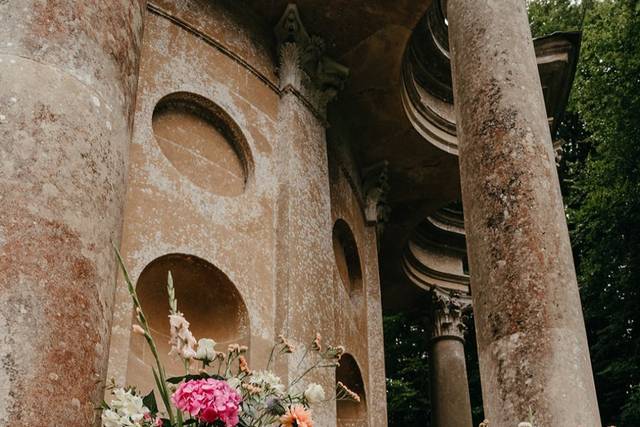 Milk Churn flowers - Wedding Florists