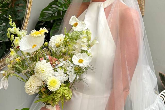 Smiling bride Cirencester