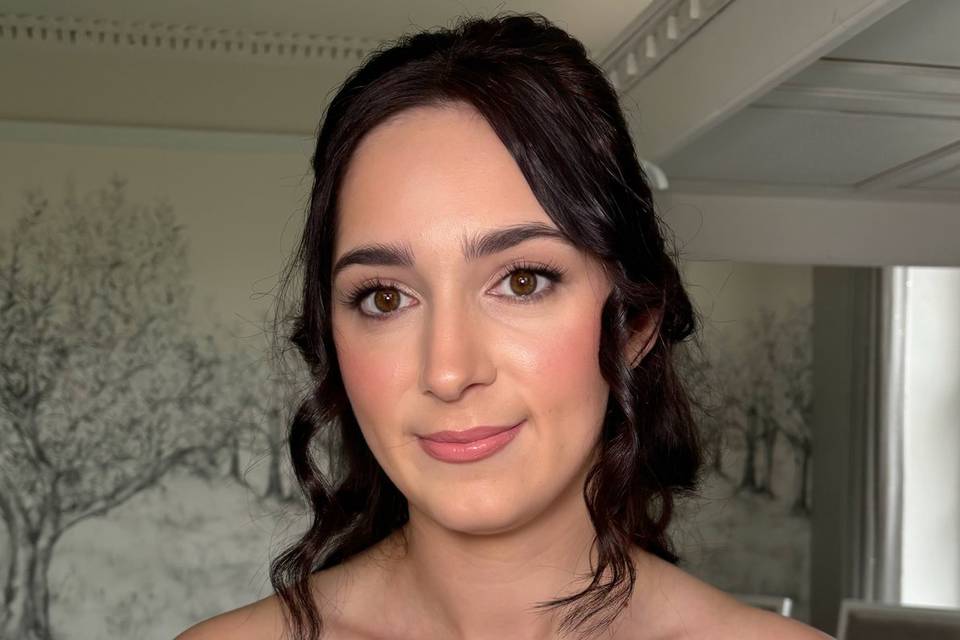 Eastington Park bride look