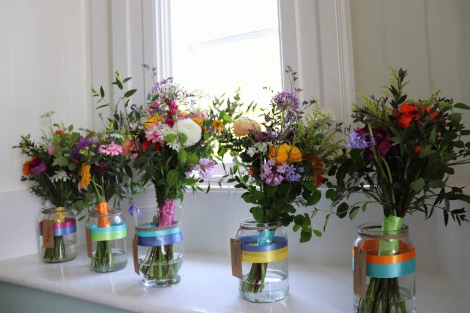 Festival vibe bouqueta - Wedding Florists
