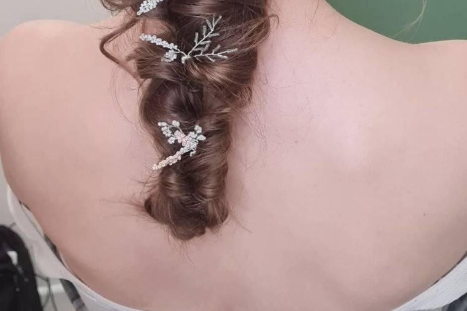 Bridal hair