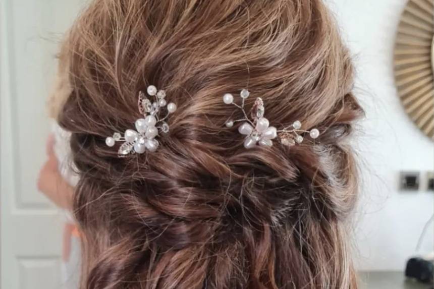 Mother of the groom hair