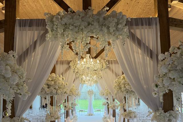 All white ceremony set up