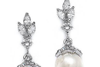 Acacia Pearl Bridal Earrings