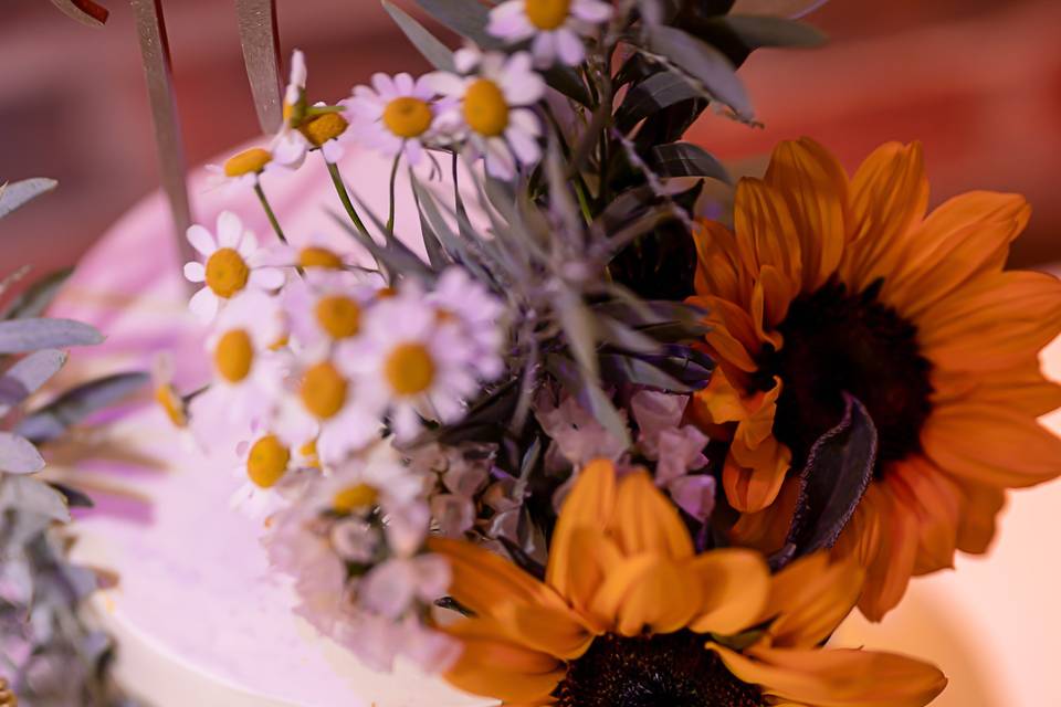 A floral wedding cake