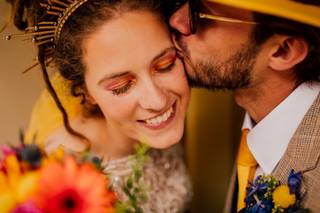 Make you up before you glow glow