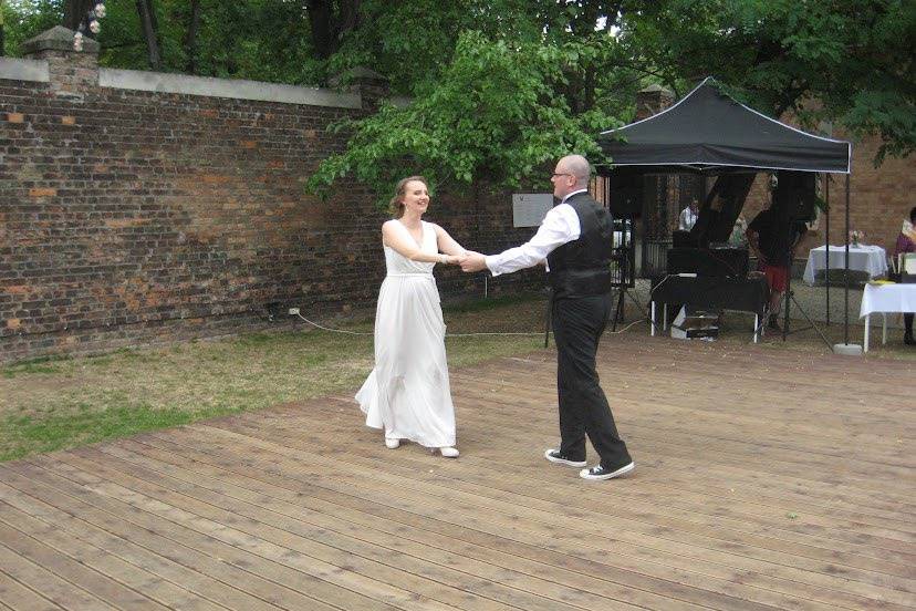 First wedding dance