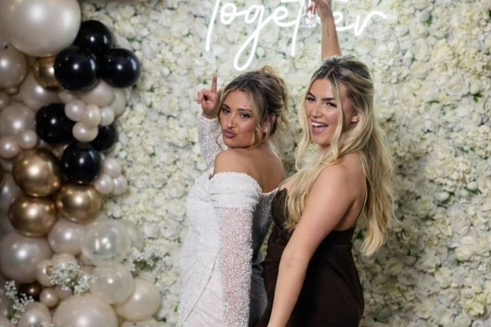 Selfie pose