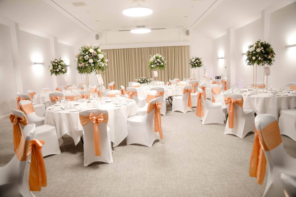 Coral wedding theme