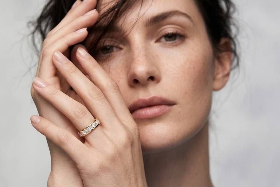 Anniversary Ring