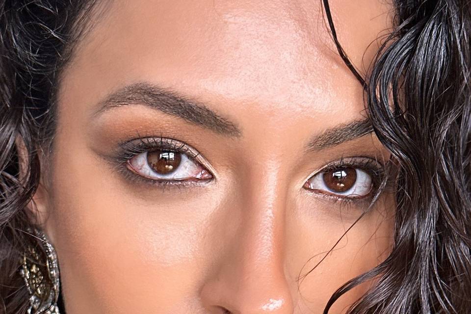 Soft photoshoot makeup