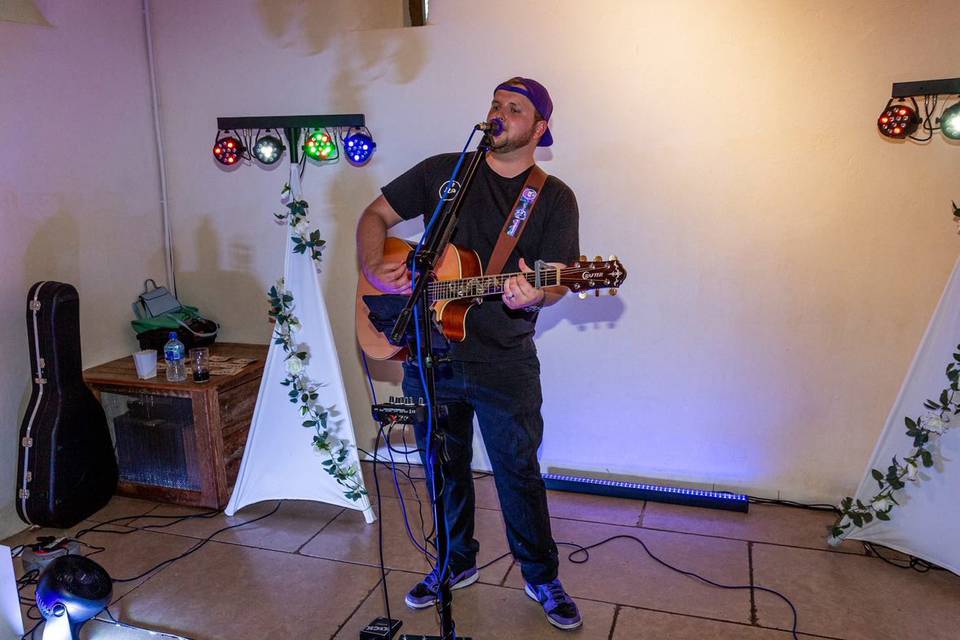 Richard Pinn Music