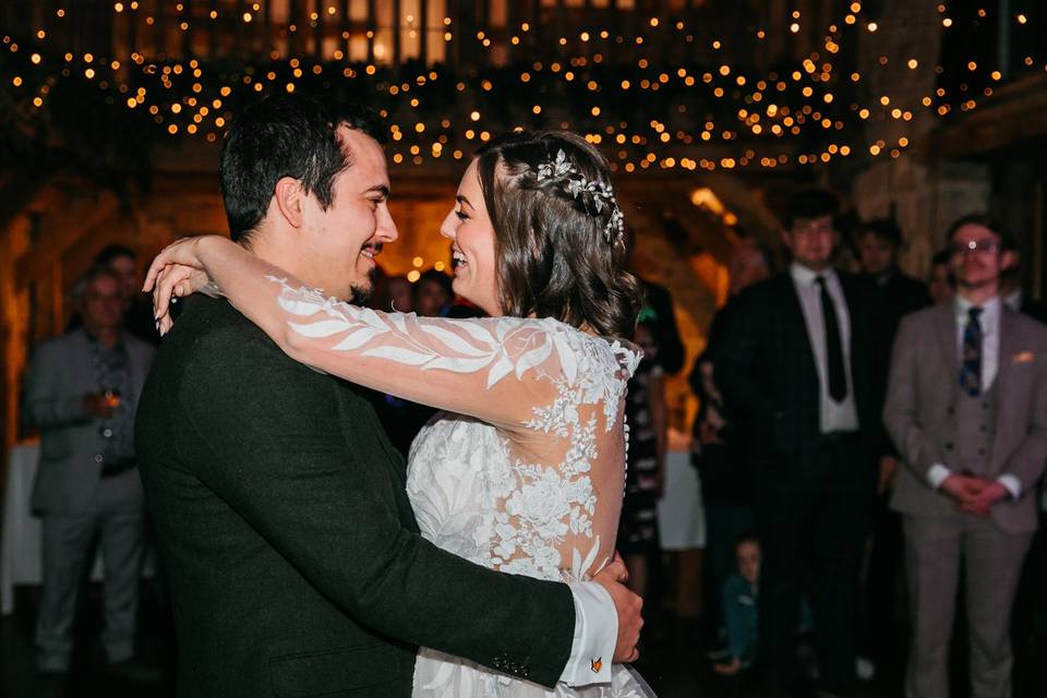 First dance close up