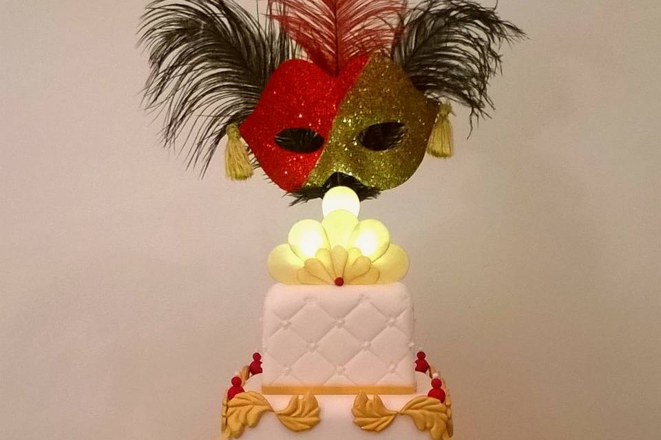 Royal orient wedding cake