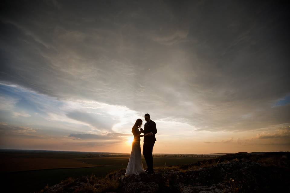 Elopement couple