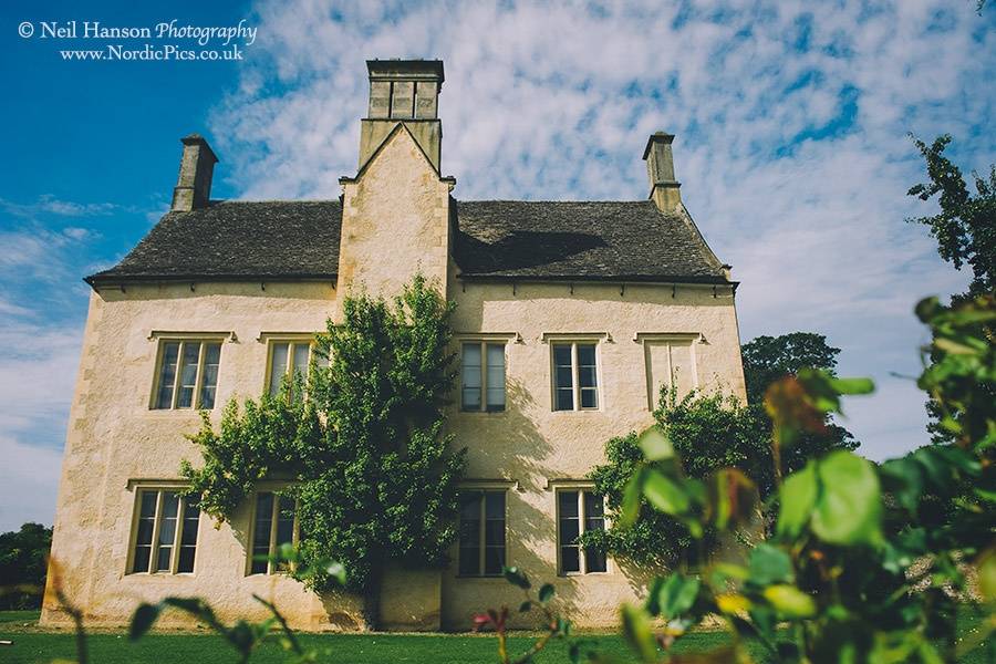 Cogges Manor Farm facade