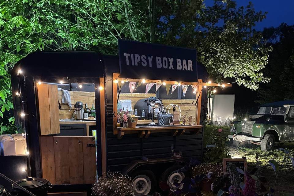 Tipsy Box Bar