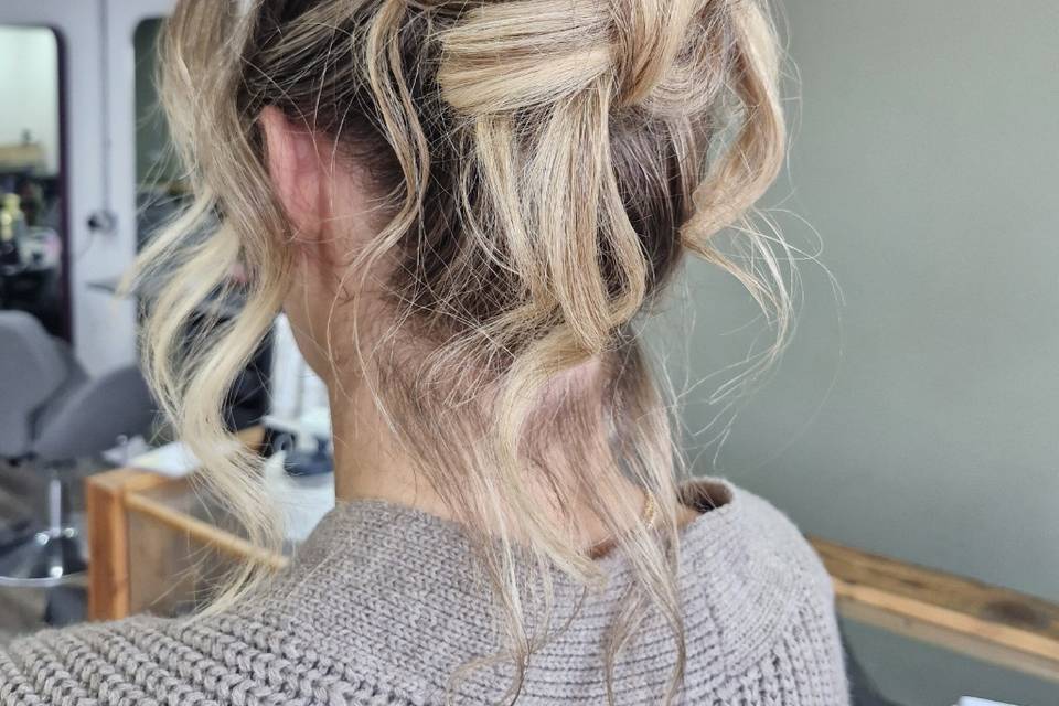 Pammy style updo