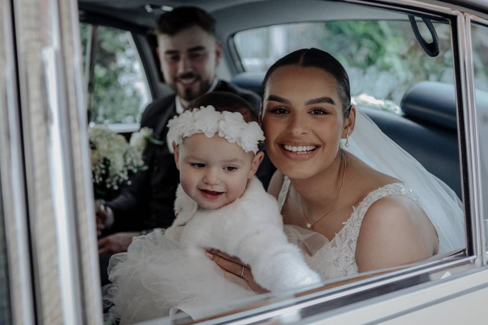 Bride and daughter