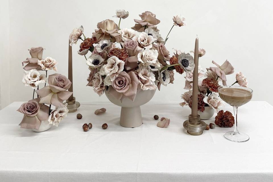 Mocha Mousse Table Scape