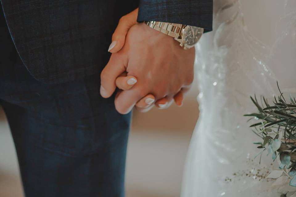 Couple hands