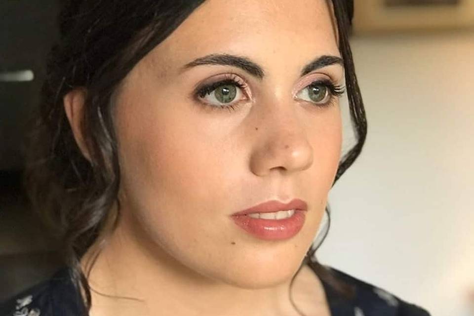Natural Glam Up Makeup