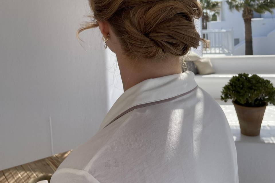 Bridesmaid Hair in Mykonos