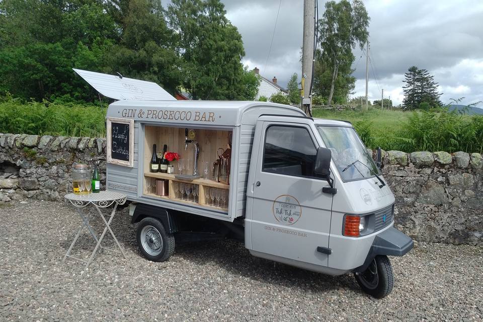 Tipple in a TukTuk - Bar Hire