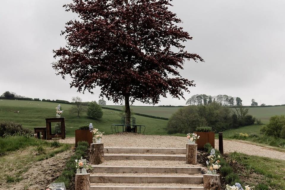 Kingscote Barns