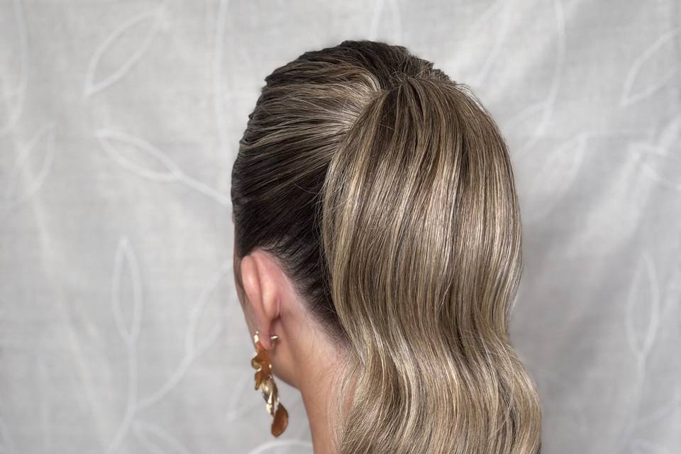 Effortless waves with natural