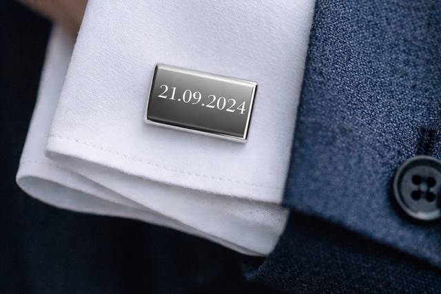 Engraved cufflinks