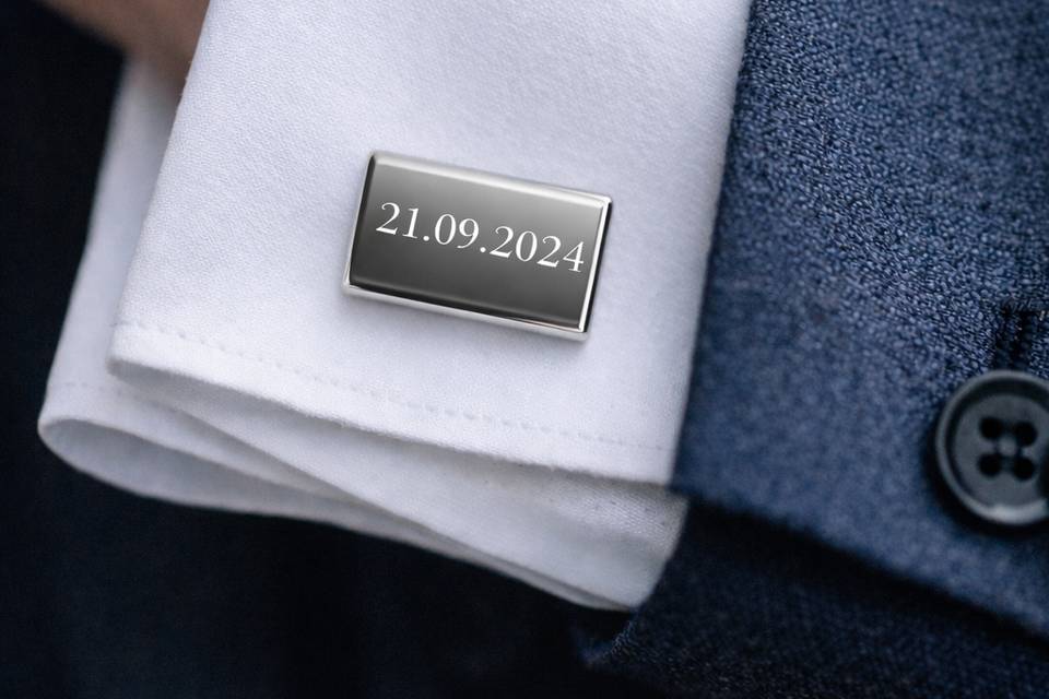 Engraved cufflinks
