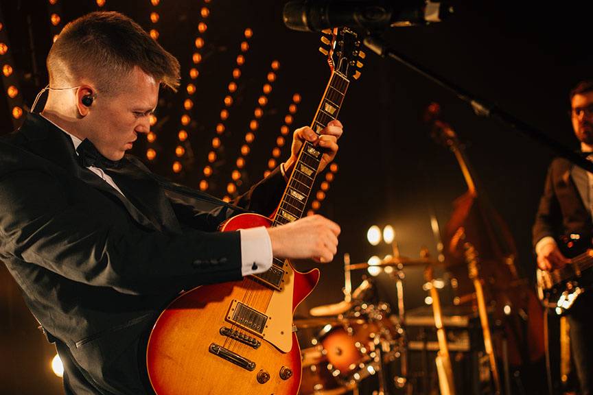 Guitarist - Electric Promo