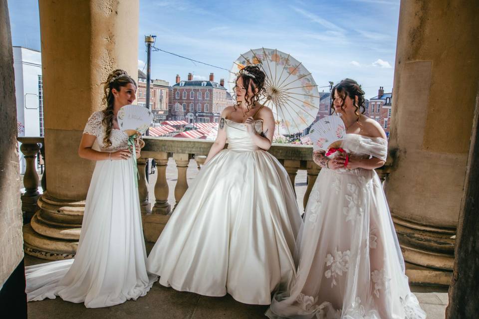 Brides