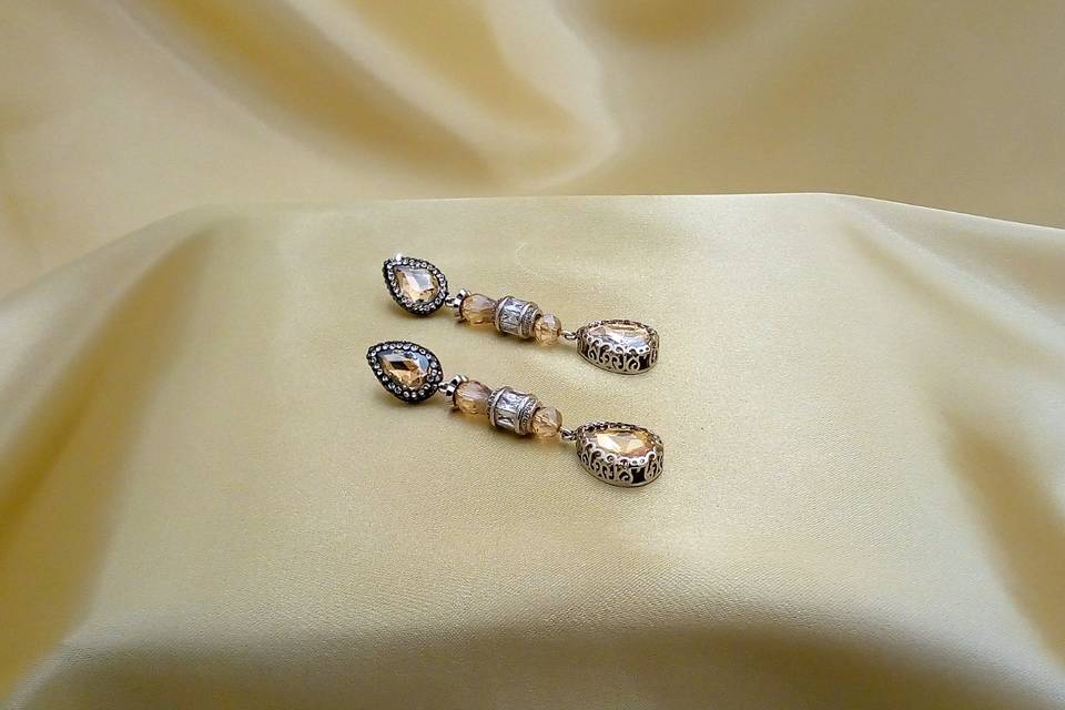 Champagne Gold Drop Earrings