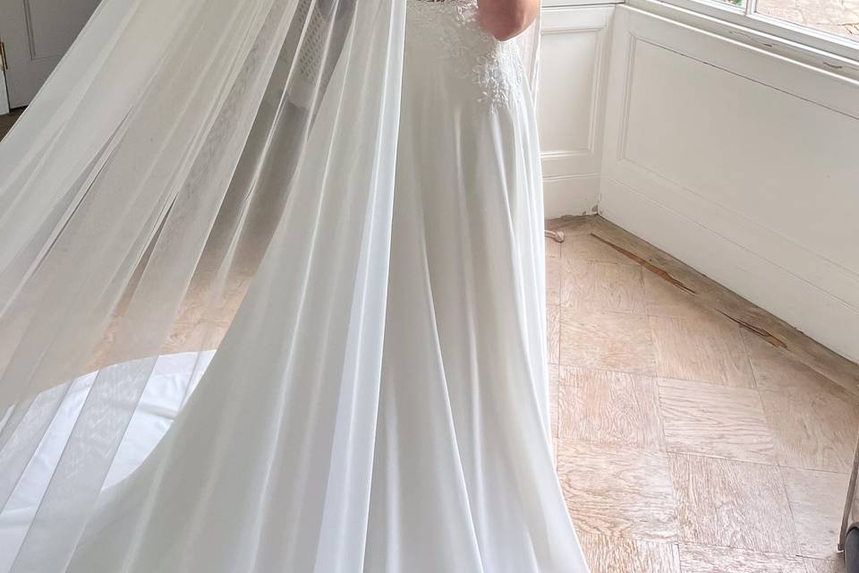 Wedding dress