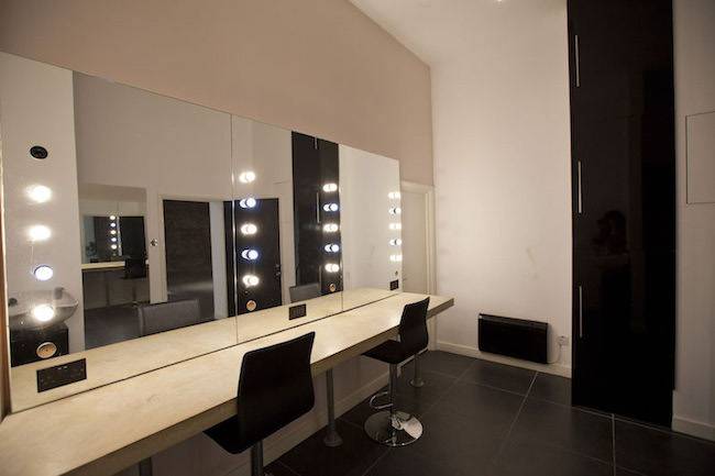 Hair & makeup room 2