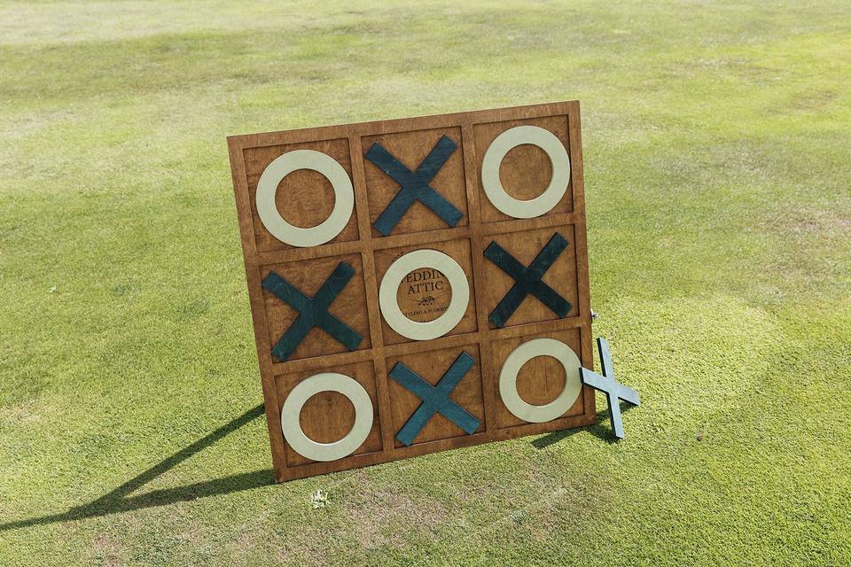 Naughts & crosses (2 of 6)