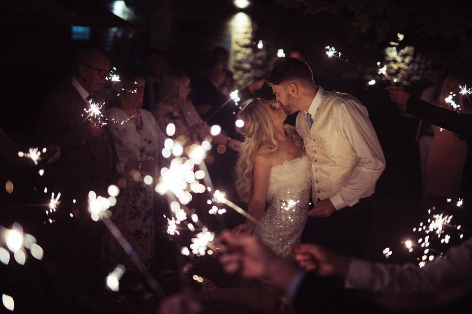 Sparklers @ Lapstone Barn