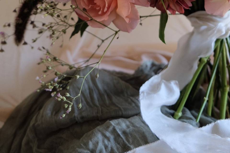 Bridal bouquet details