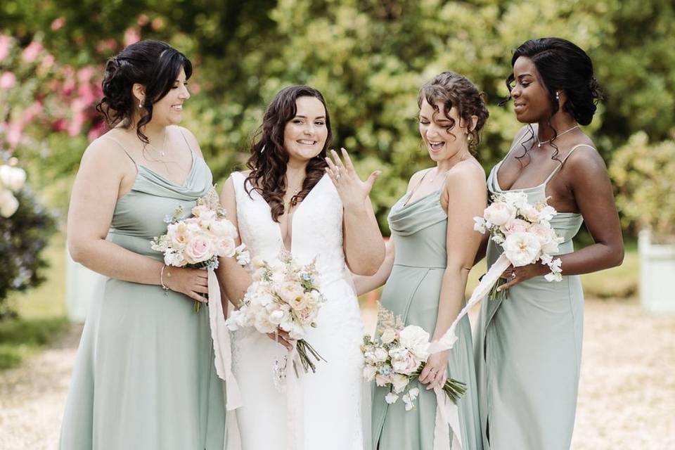 Bride and bridesmaids