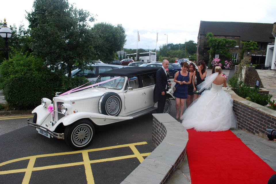 Satin Wedding Car Services