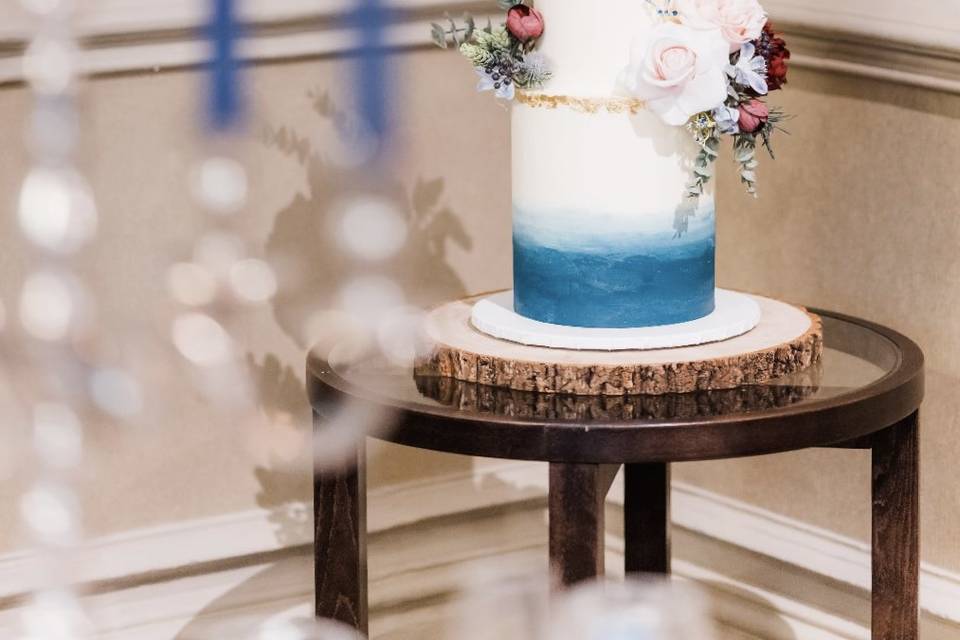 2 Tier Modern Buttercream