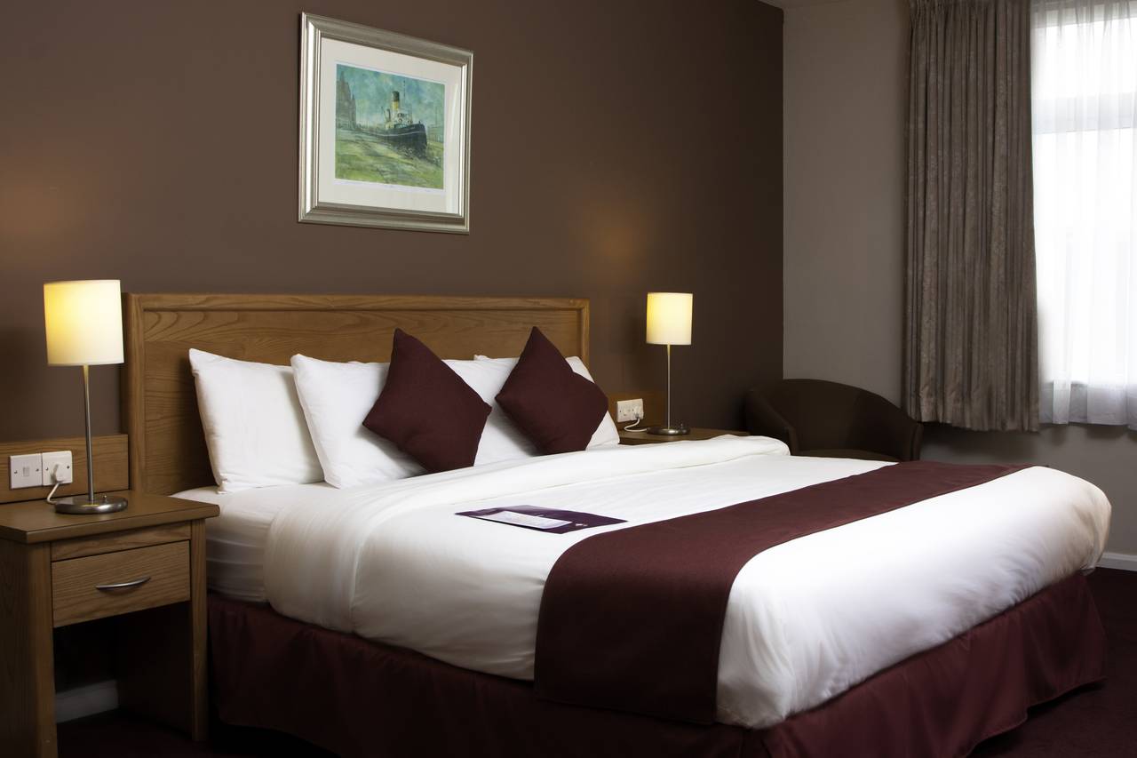 Future Inn Cardiff Atlantic Wharf, Cardiff - Updated prices | hitched.co.uk