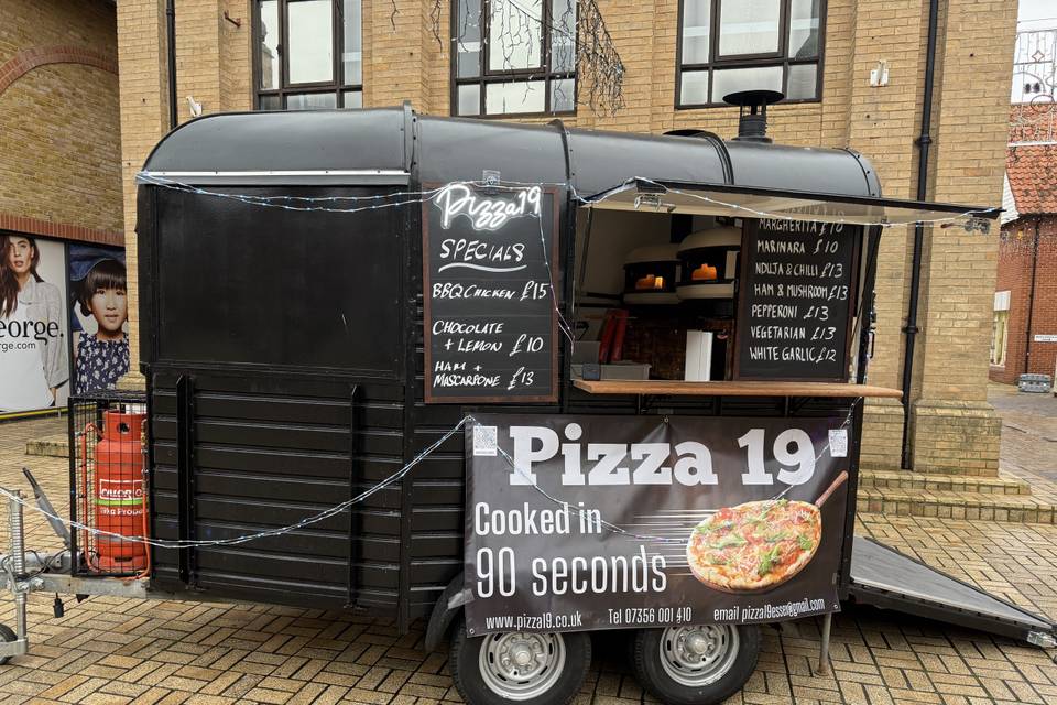 Pizza19.co.uk