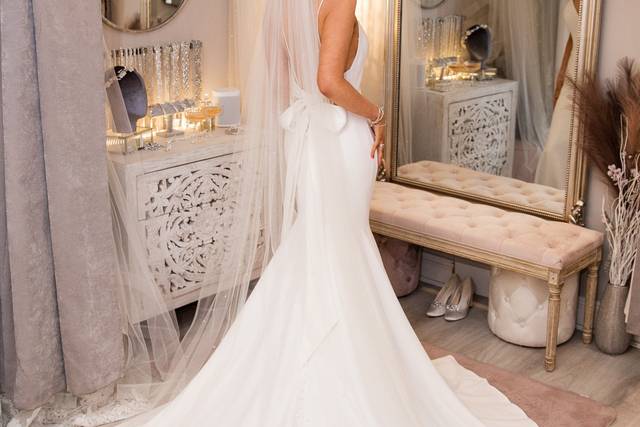 Emma sale elizabeth bridal