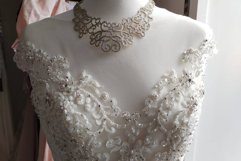 Vintage wedding dress